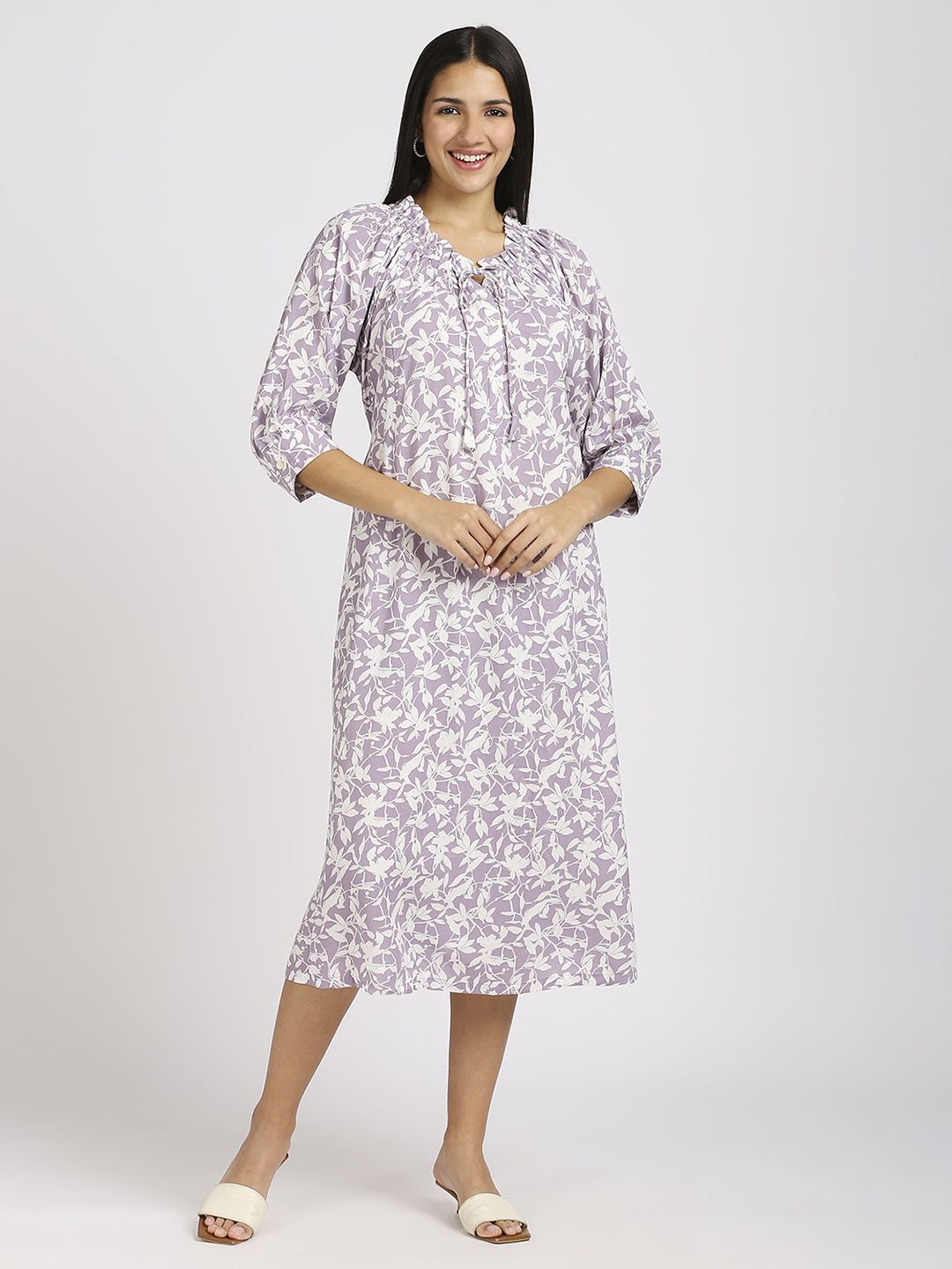 MeeMee Floral Print Tie-Up Neck Applique Maternity Fit & Flare Midi Dress-picture-18