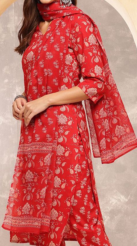 Women Ethnic Motifs Printed Kurta with Trousers & Dupatta