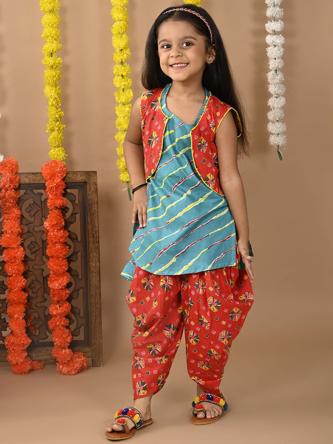 Sangria Girls Printed Pure Cotton Kurta Sets