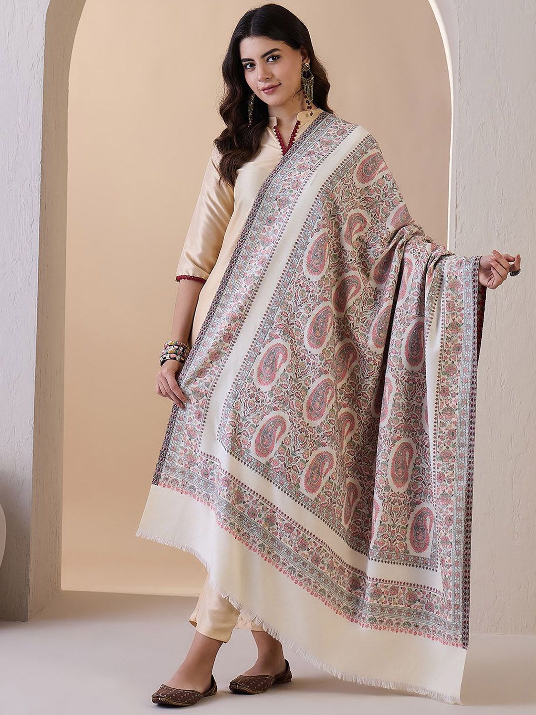 HK colours of fashion Women Ethnic Motifs Woven Design Shawl-picture-17