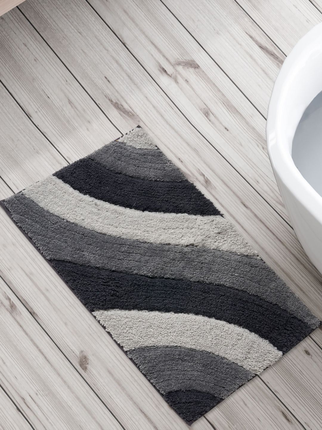 Home Centre White & Black Anti Slip Bath Rug-picture-30