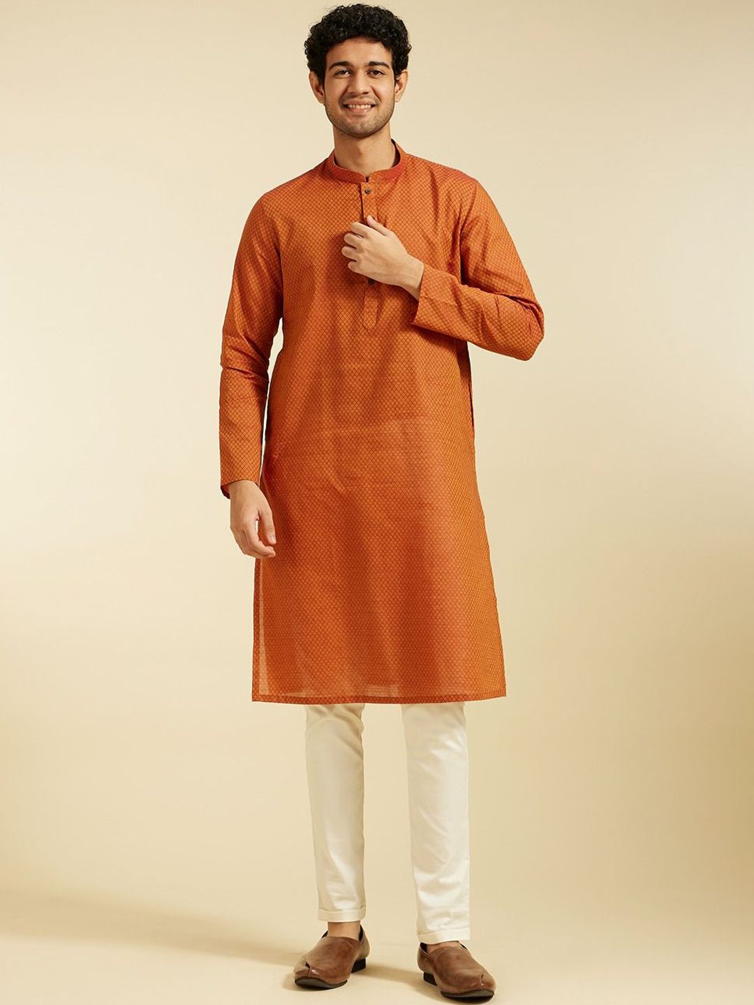 Diwas by Manyavar Men Geometric Woven Design Mandarin Collar Cotton Straight Kurta-picture-30