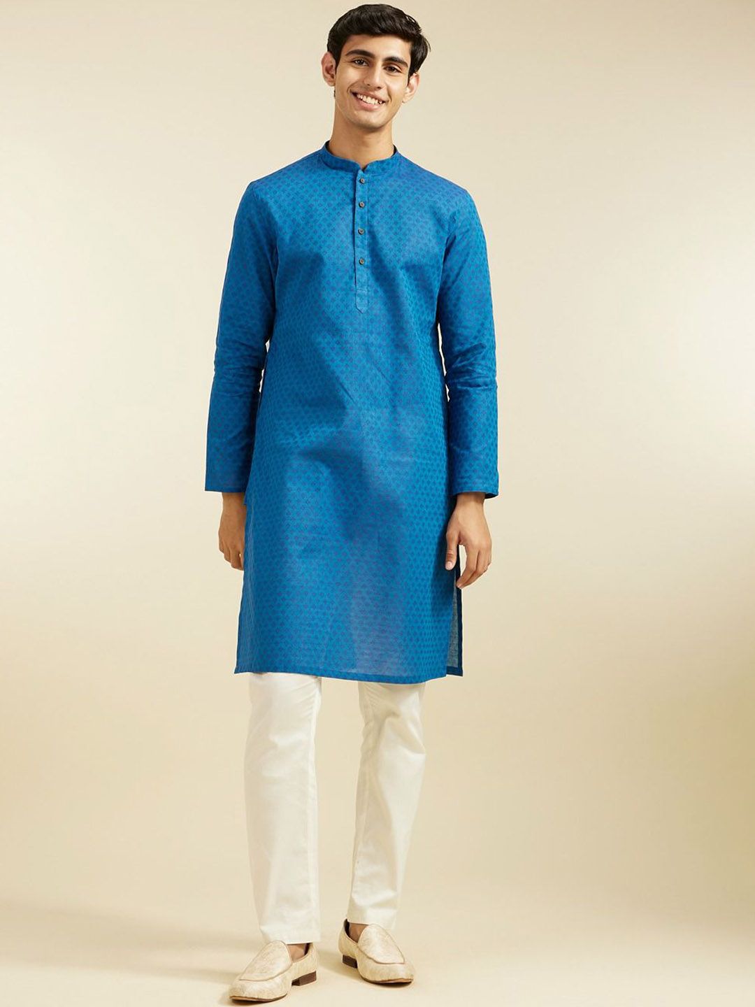 Diwas by Manyavar Men Geometric Woven Design Mandarin Collar Cotton Straight Kurta-picture-28