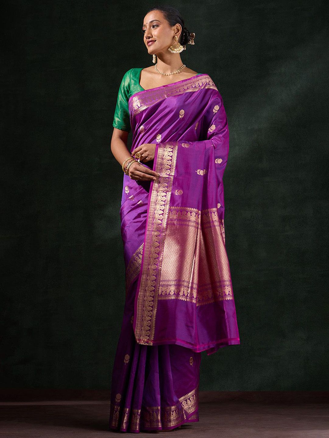 Taneira Woven Design Zari Pure Silk Banarasi Saree-picture-31