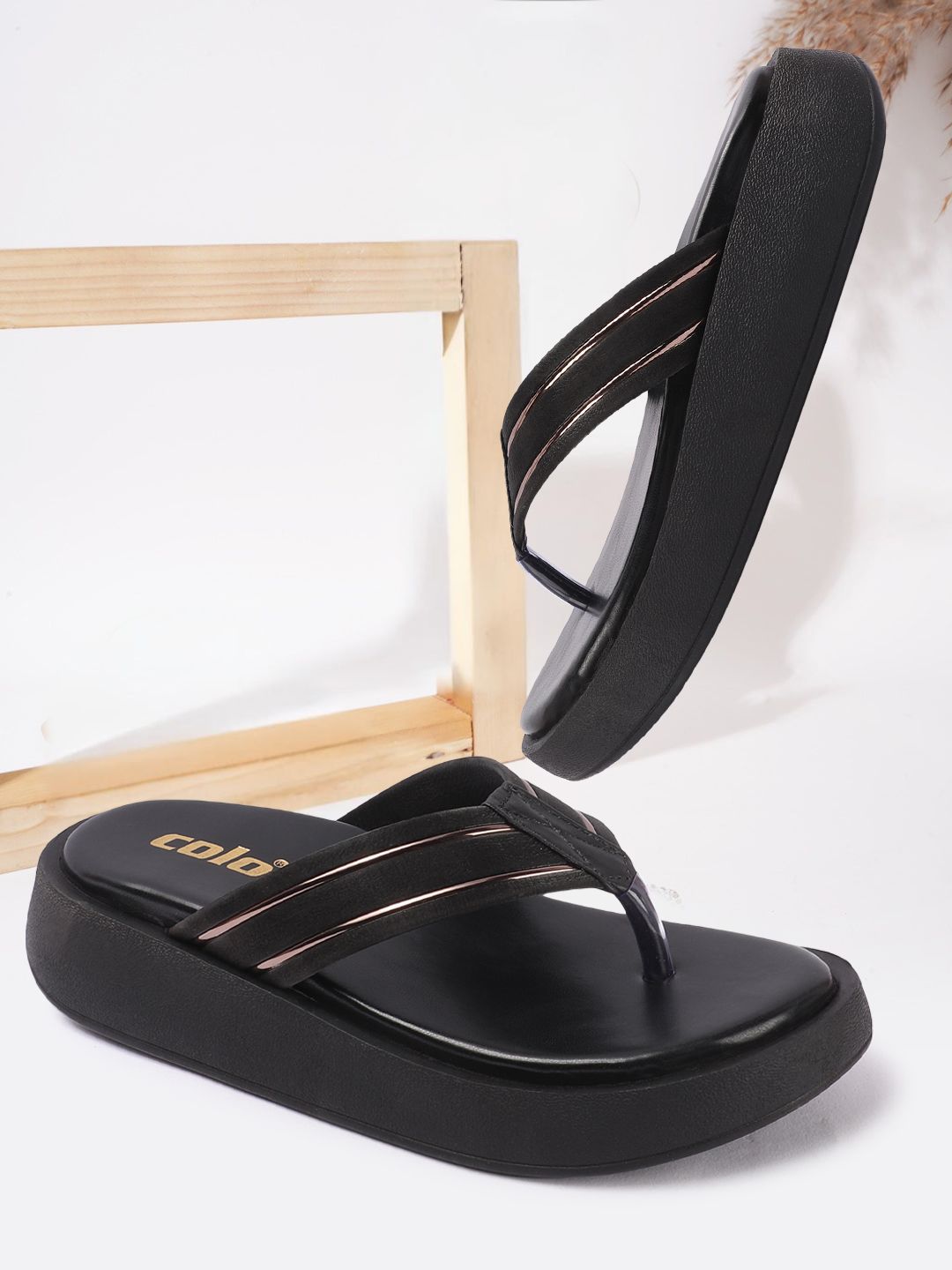 Colo Women Solid Platform Sandals-picture-37