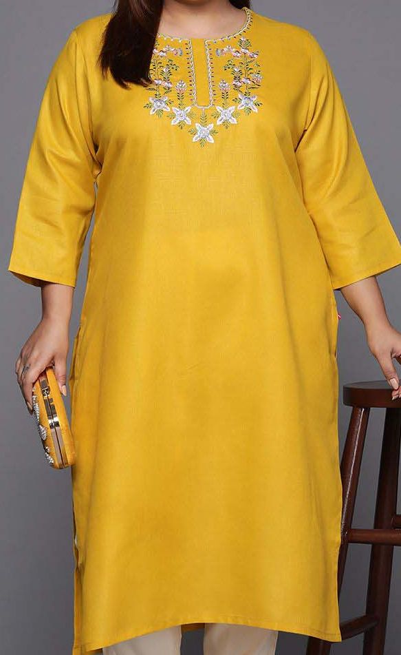 Women Floral embroidered round_neck cotton Kurta with trouser