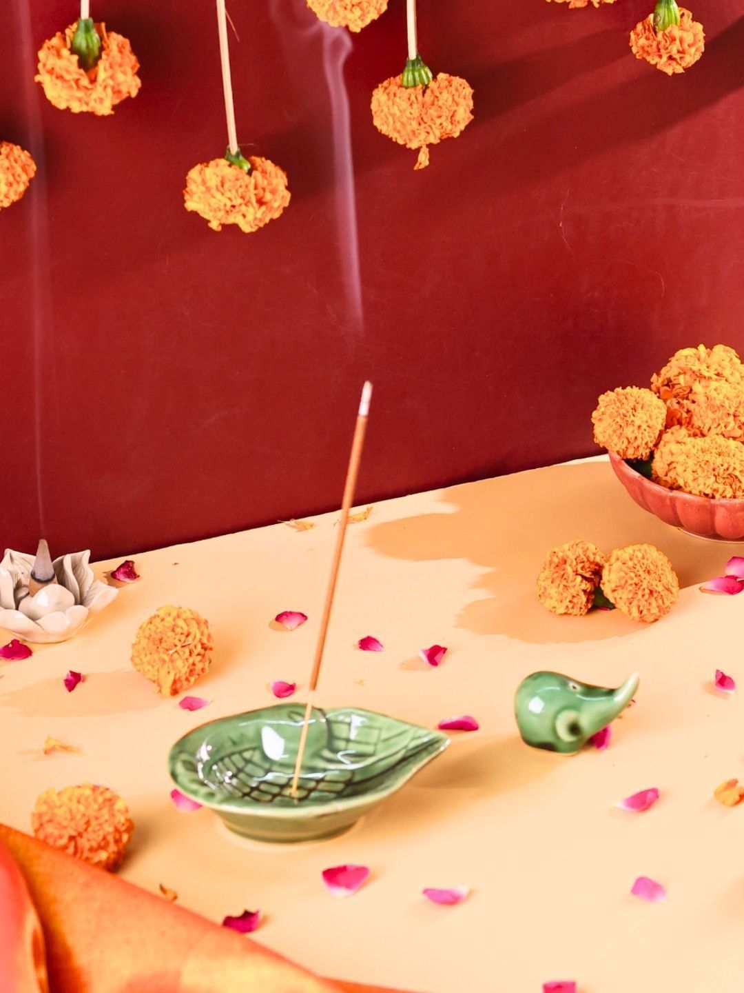 WEAVING HOMES Green Ceramic Battakh Agarbati Stand-picture-23