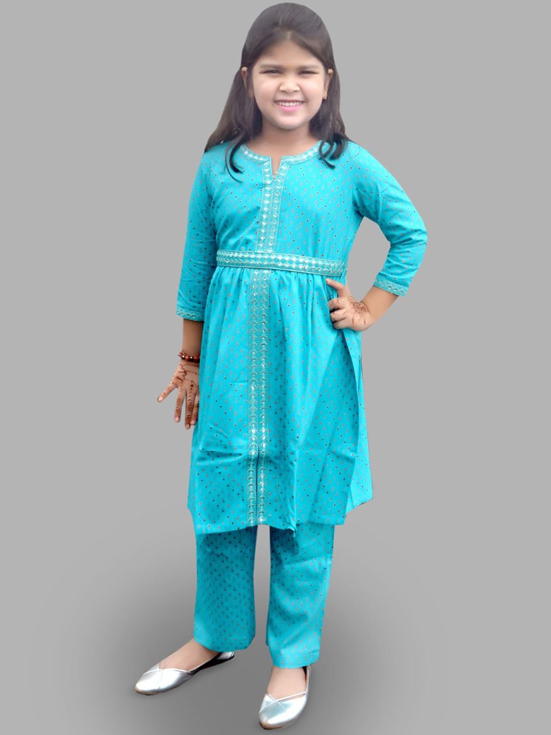 BAESD Girls Ethnic Motifs Embroidered Regular Mirror Work Kurta with Trousers-picture-11