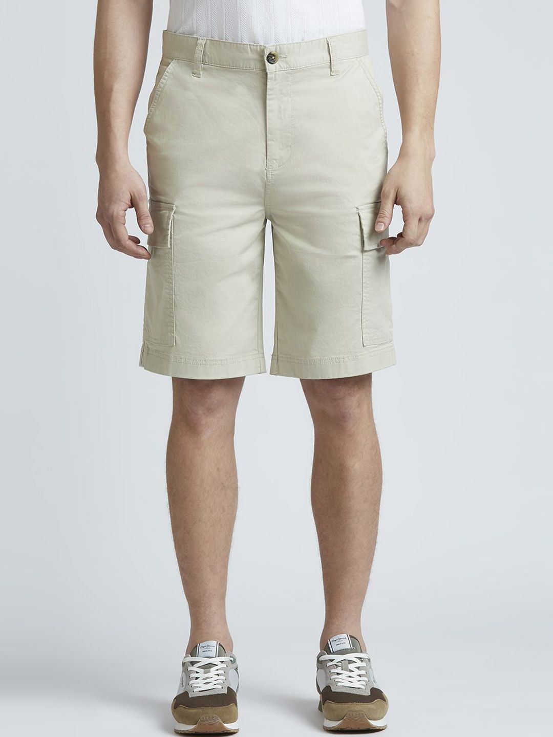 Pepe Jeans Men Solid Mid Waist Cargo Shorts-picture-16