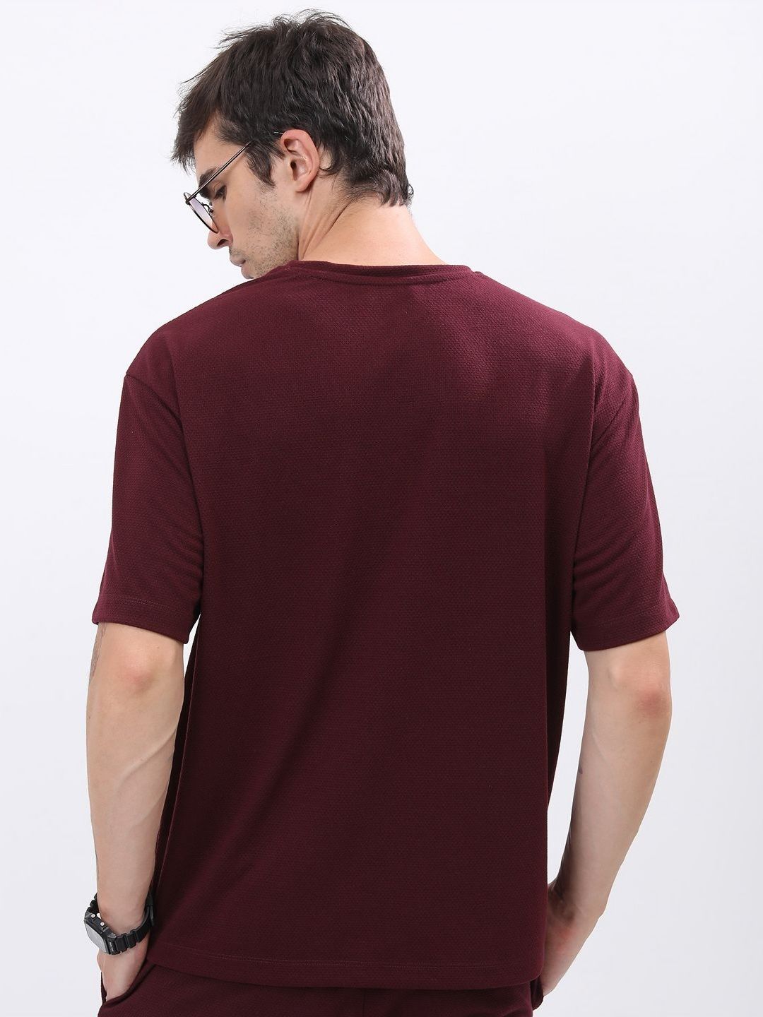 HIGHLANDER Men Solid Round Neck Oversized T-shirt-picture-14