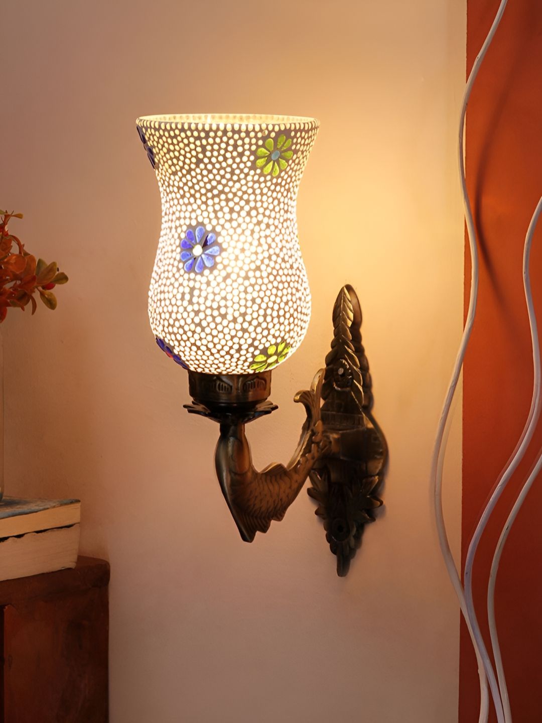 Devansh White & Gold-Toned Textured Metal Traditional Wall Lamp-picture-33