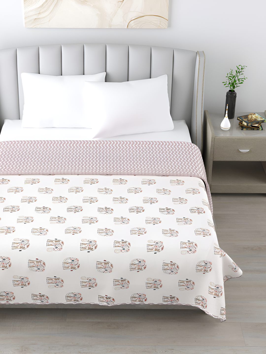 Jinaya's Multicoloured & Multicoloured Floral AC Room 300 GSM Single Bed Dohar-image-13