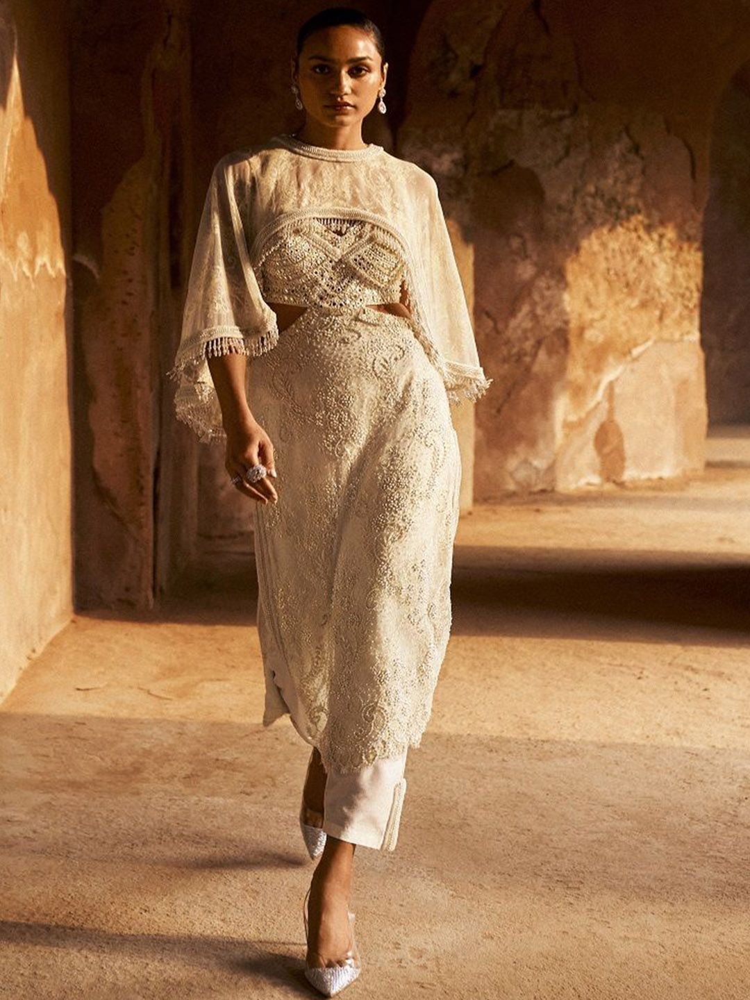 House of Exotique Floral Embroidered Mirror Work Net Fusion Kurta with Pyjama & Cape-image-29