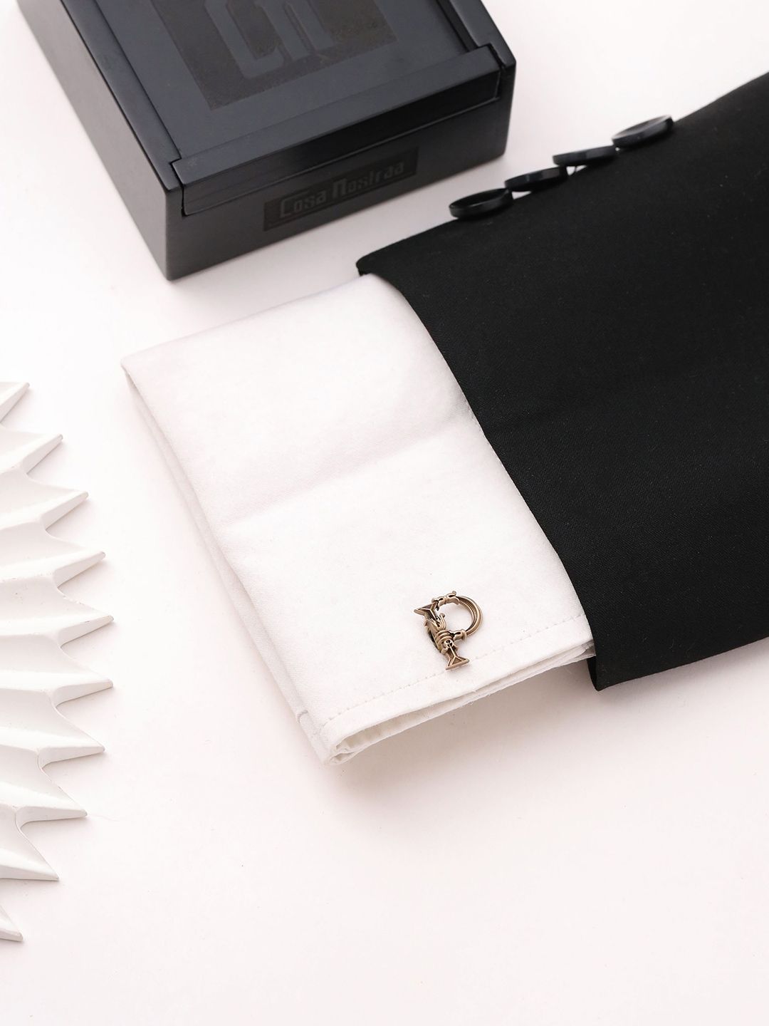 COSA NOSTRAA Alphabet Cufflink-picture-12