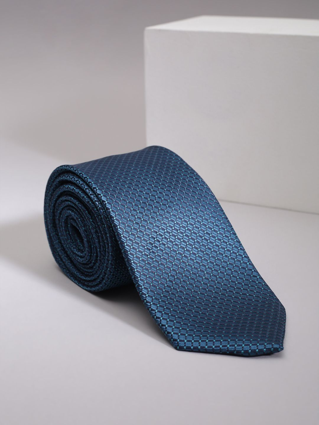 Allen Solly Men Printed Broad Tie