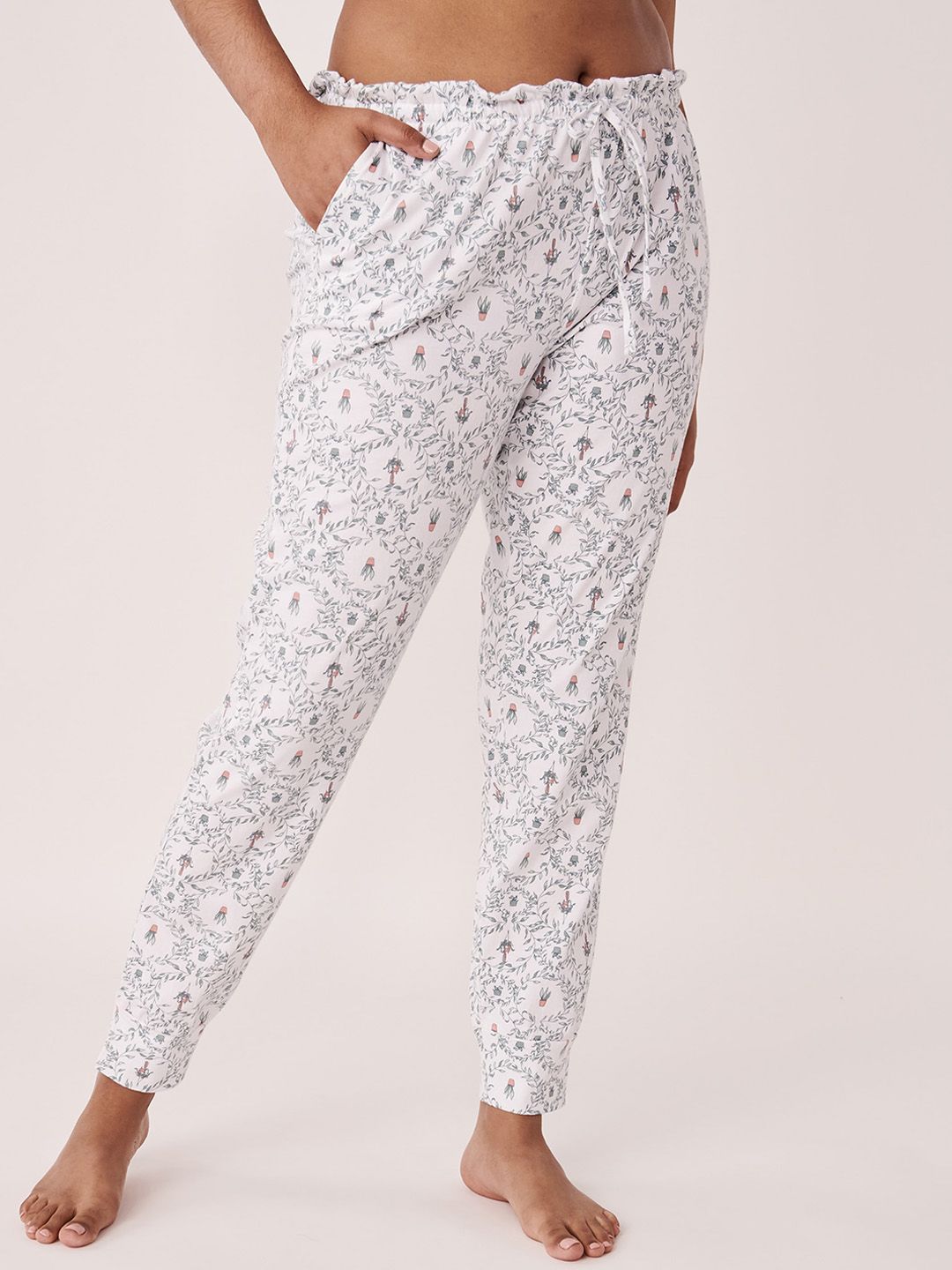 La Vie en Rose Women White Printed Pure Organic Cotton Lounge Pants-picture-10