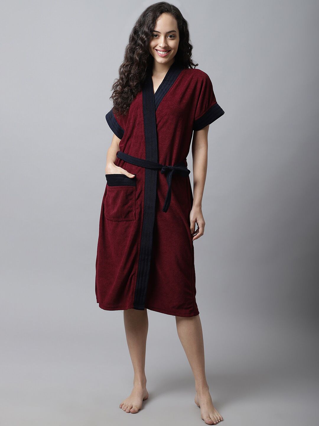 ELEVANTO Women Maroon & Navy Blue Solid Bath Robe-image-26