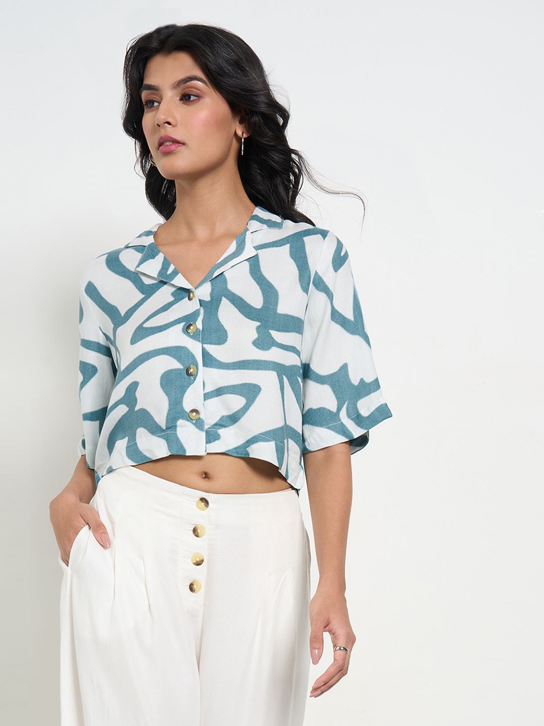 AKKRITI BY PANTALOONS Women Lapel Collar Cotton Boxy Crop Top-picture-28
