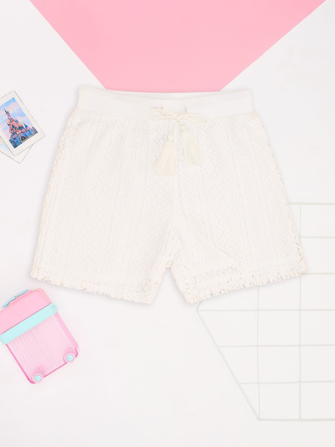 Pantaloons Junior Girls Self Design Regular Fit Mid Rise Regular Shorts-picture-24