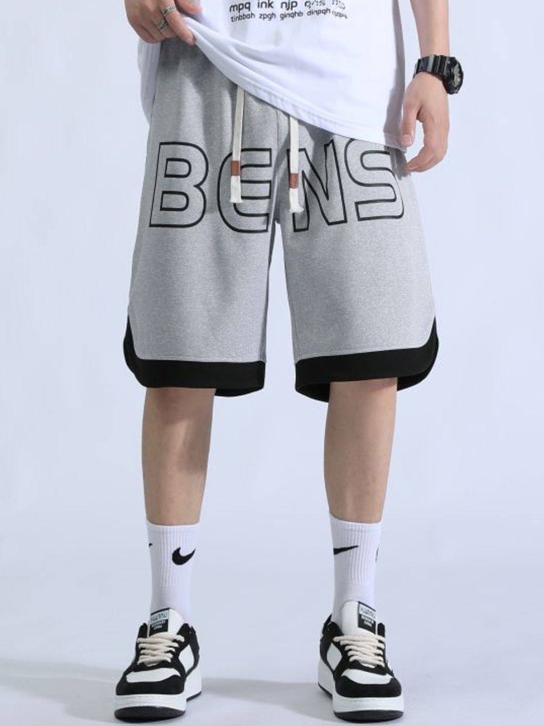 StyleCast x Revolte Men Printed Mid-Rise Regular Fit Shorts-picture-11