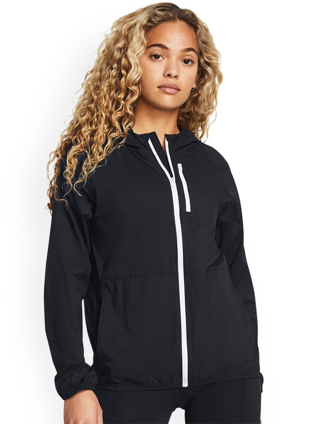 UNDER ARMOUR Launch Lightweight Jacket-picture-37