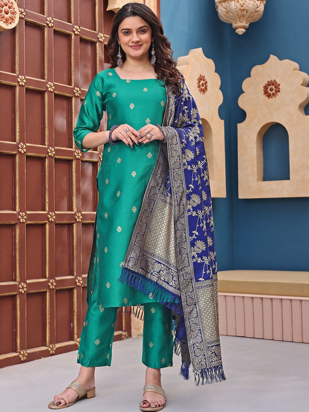 Siya Fashion Ethnic Motifs Woven Design Square Neck Zari Kurta With Trousers And Dupatta
