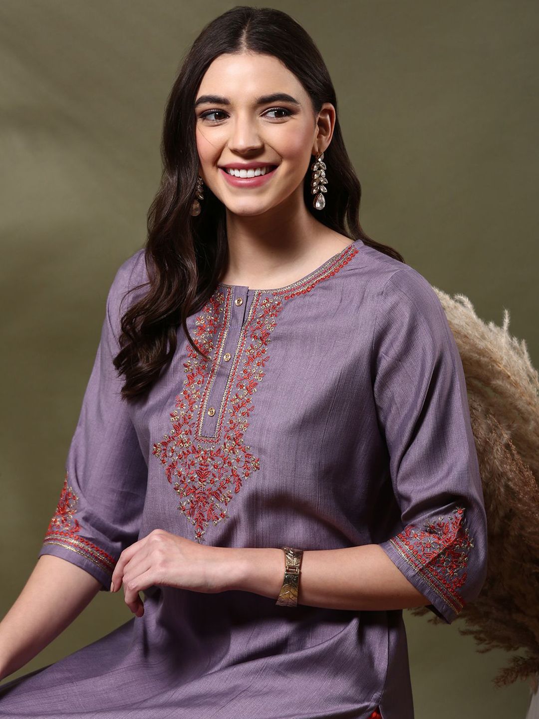 Anouk Embroidered Thread Work Round Neck Straight Kurta-picture-38