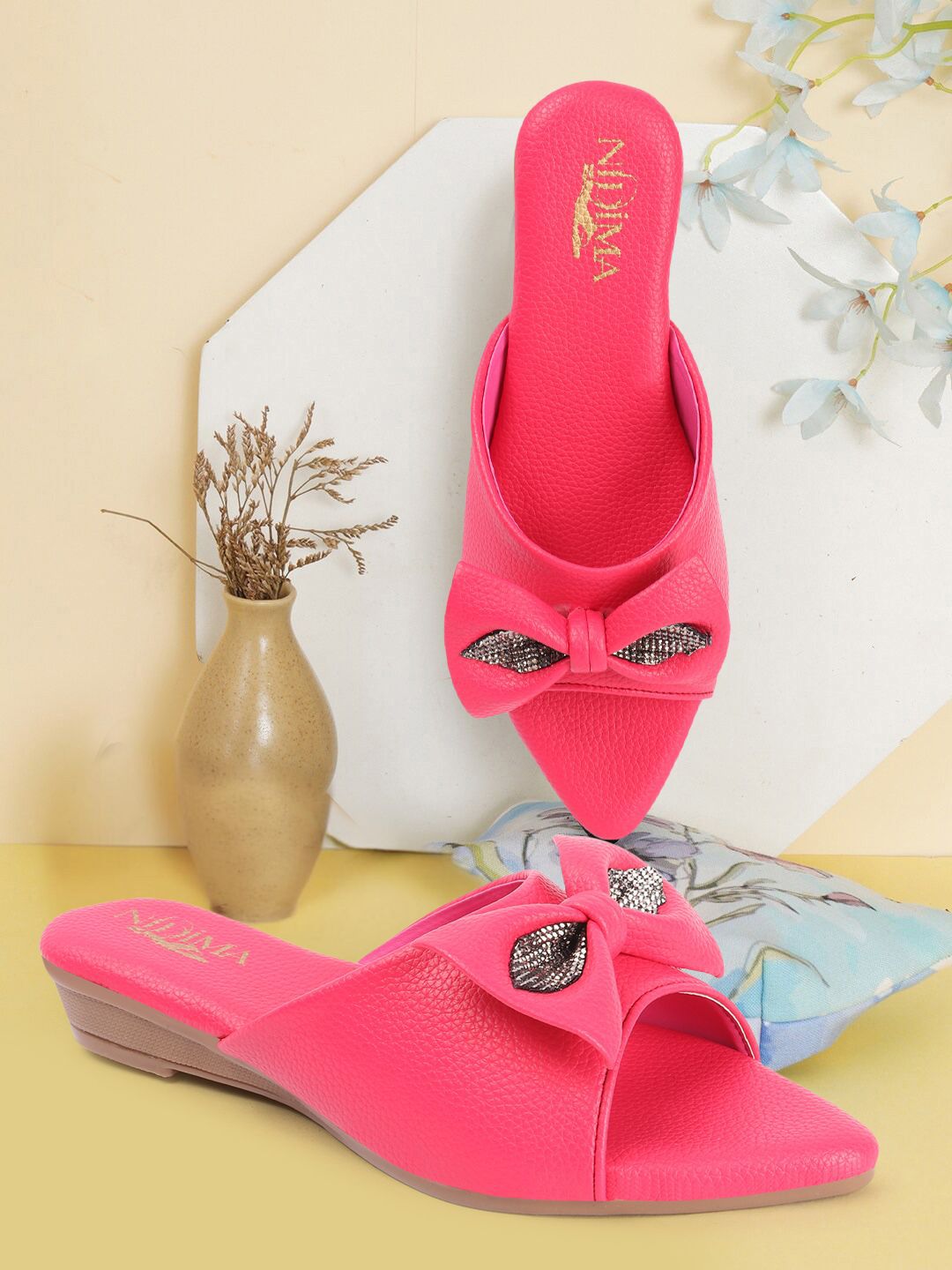 Nidima Women Embellished Ethnic Open Toe Flats-picture-15