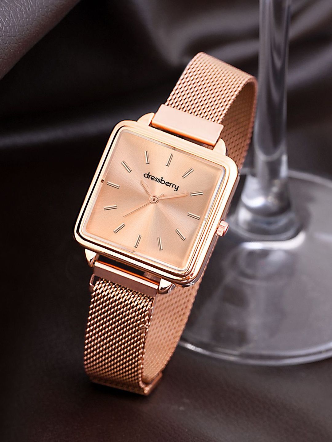 DressBerry Women Dial & Bracelet Style Straps Analogue Watch HOBDB-278-RG-picture-17