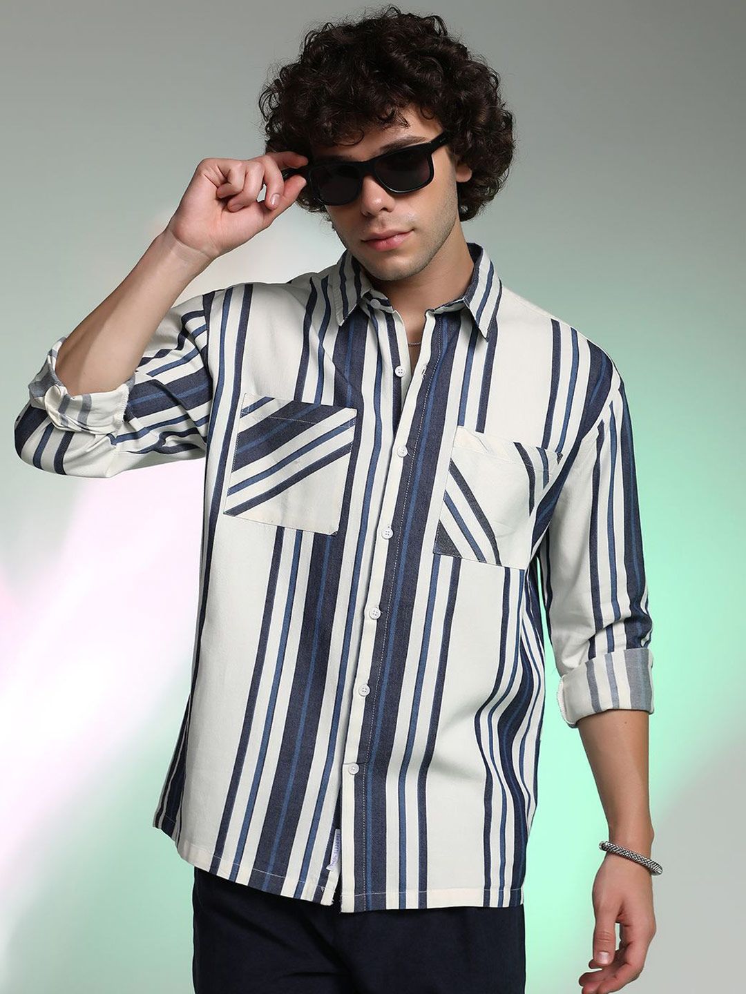 Campus Sutra Men Classic Multi Stripes Oversized Shirt-picture-23