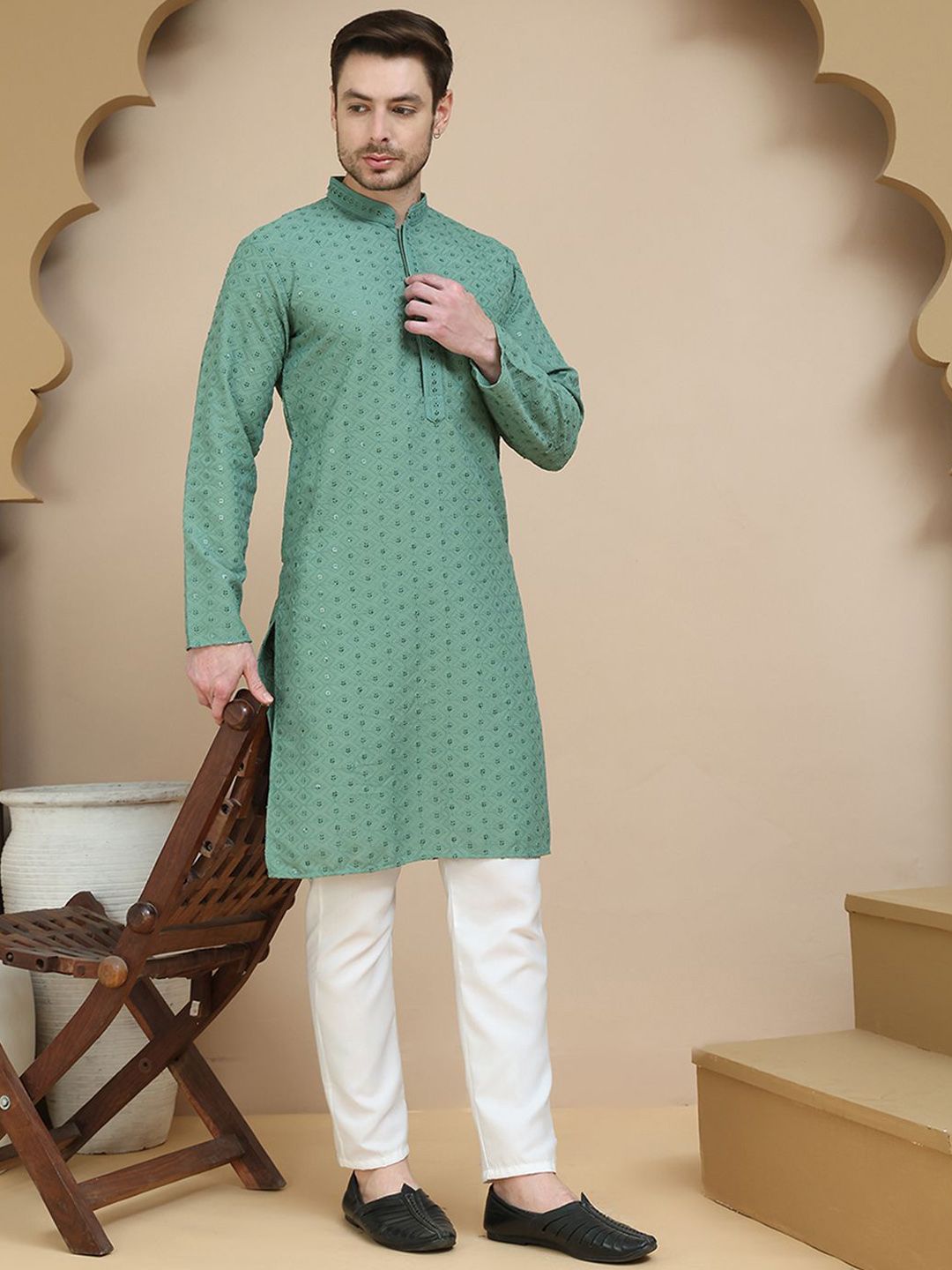 Jompers Geometric Embroidered Mandarin Collar Sequinned Straight Kurta With Pyjamas-picture-40