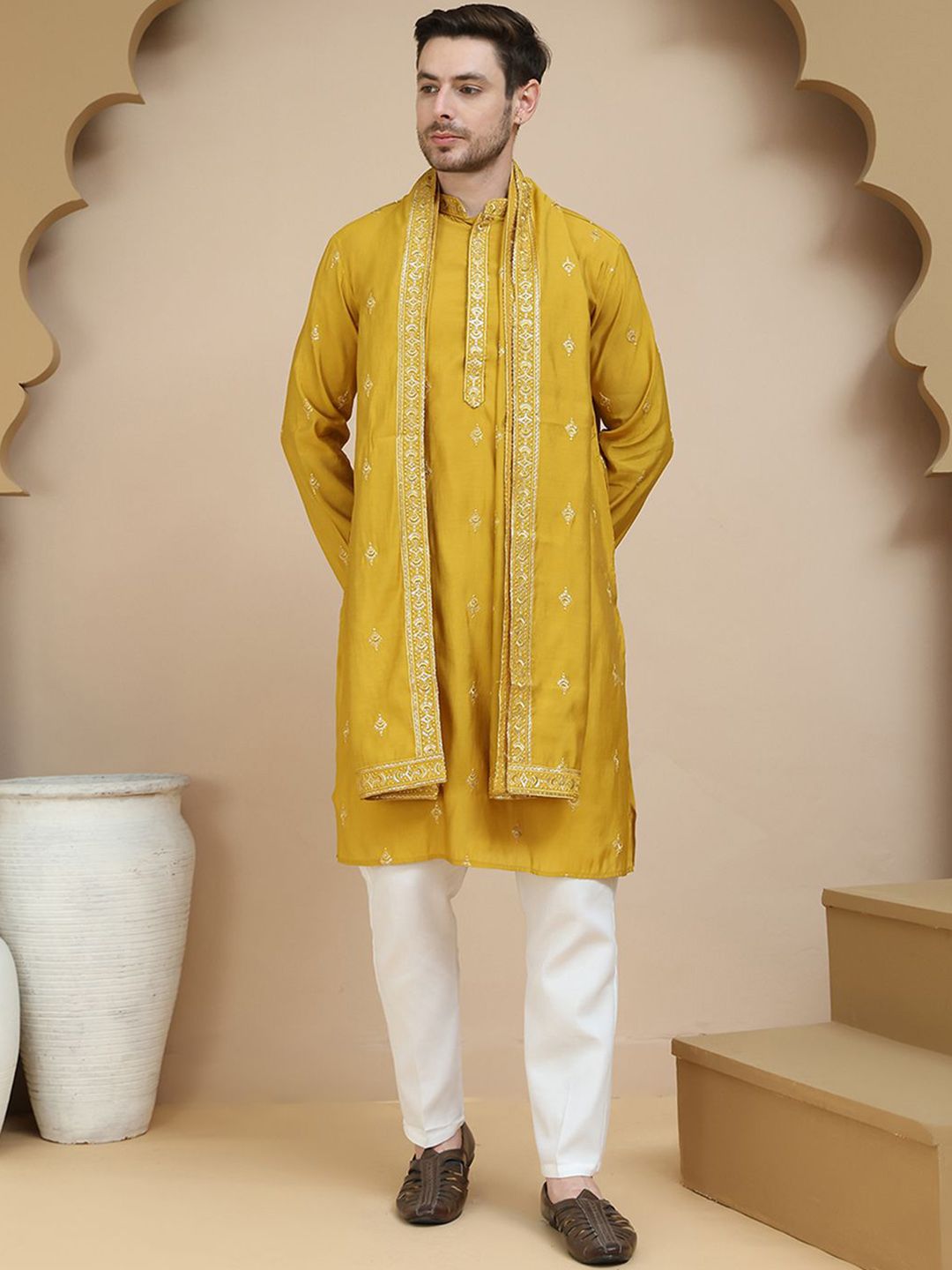 Jompers Floral Embroidered Mandarin Collar Sequinned Straight Kurta With Pyjamas & Dupatta-picture-11