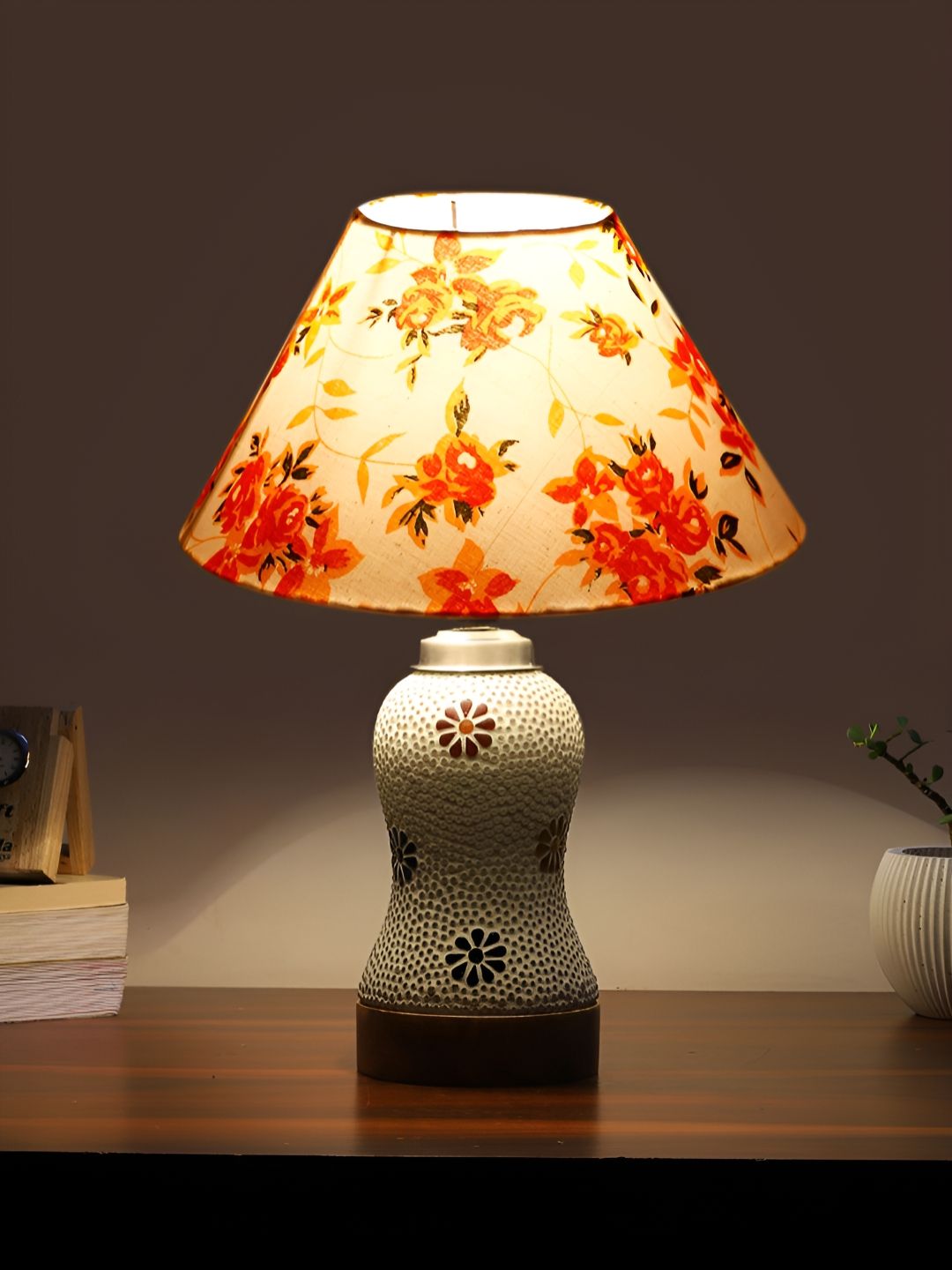 Aura Conical White & Orange Colored Floral Printed Glass Frustum Shaped Table Lamp-picture-12