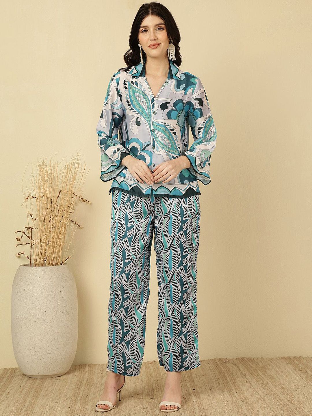 FUTURO Floral Printed Shirt With Trousers