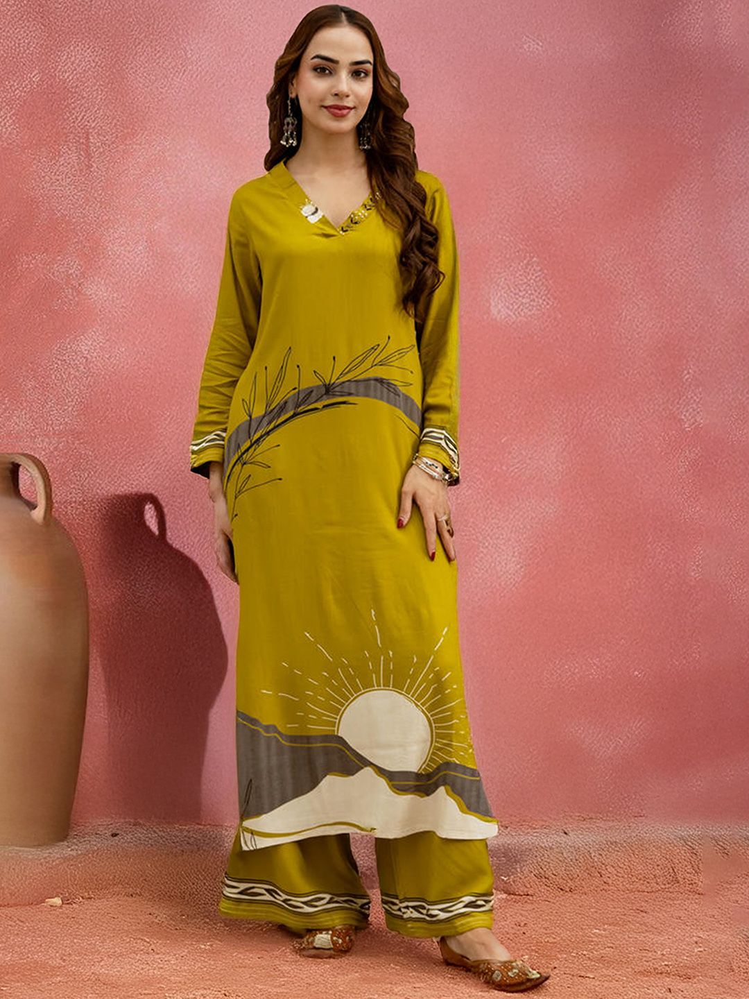 Sangria Women Printed Kurta Set