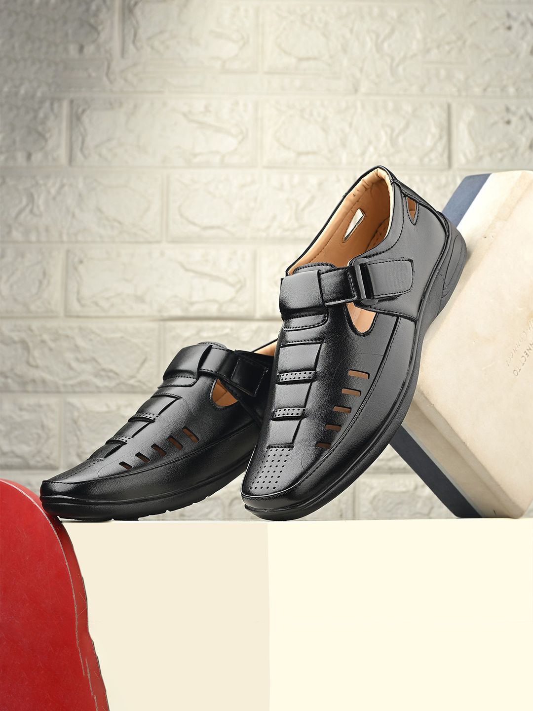 Vellinto Men Ethnic Comfort Sandals-picture-41