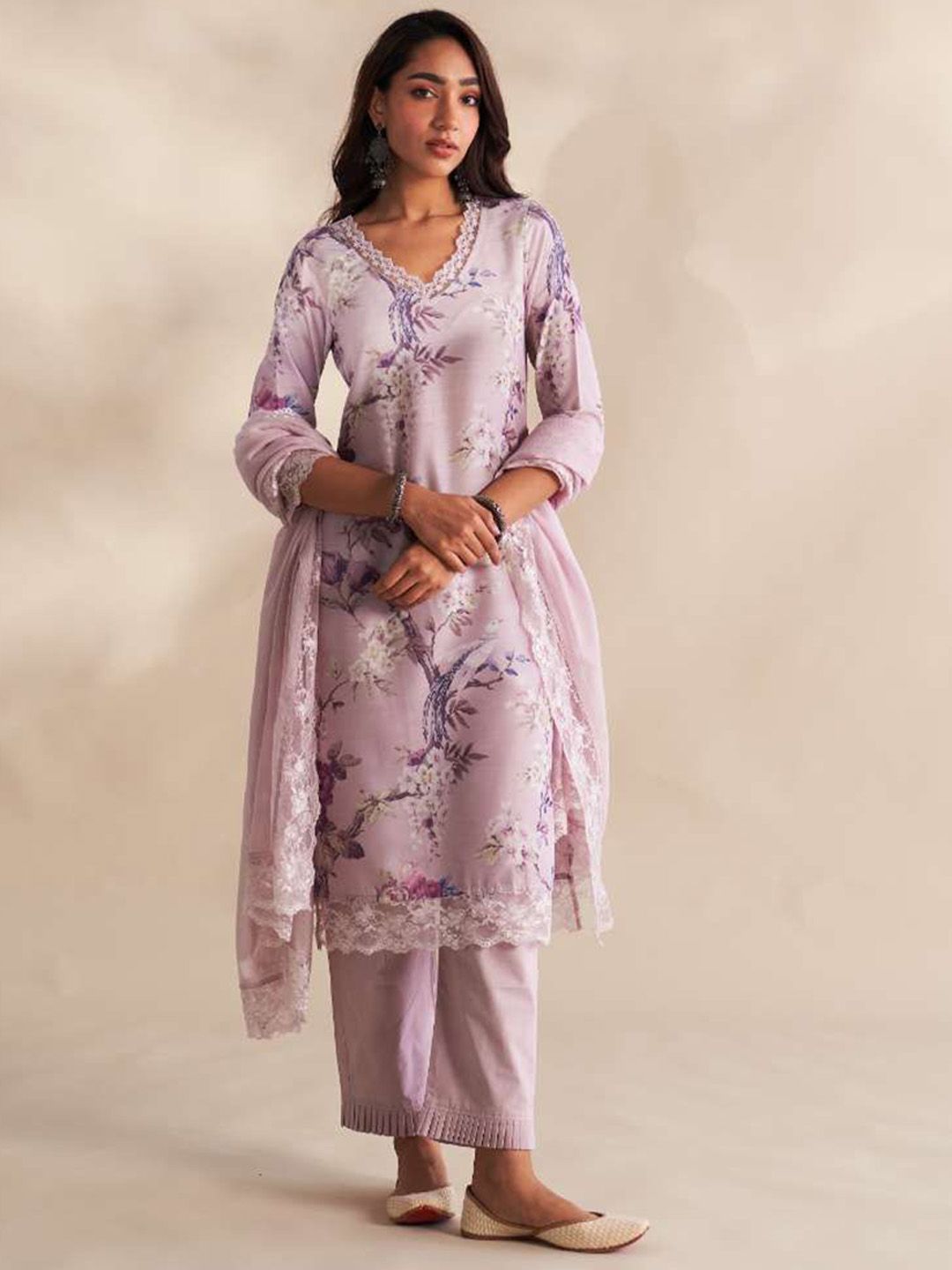 Women Floral Printed Green round neck pure cotton kurta with trouser & dupatta main image 1