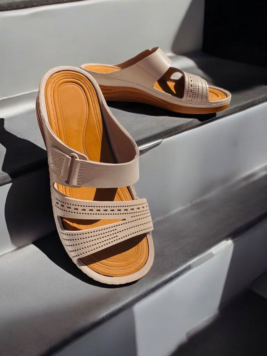 FABBMATE Girls Open Toe Flats-picture-20