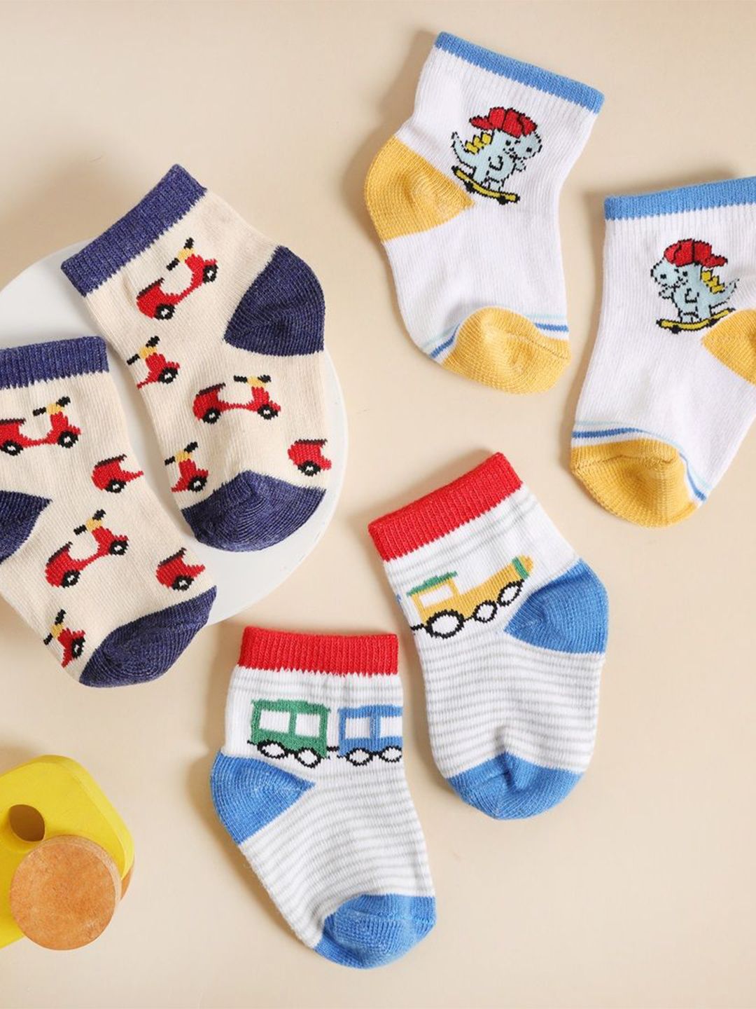 KICKS & CRAWL Pack Of 3 Printed Cotton Ankle-Length Socks