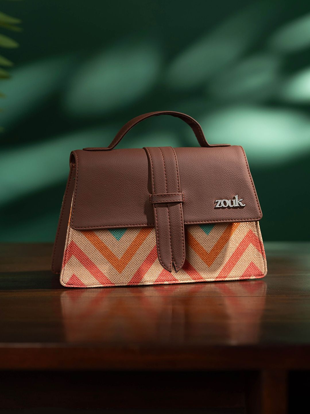 ZOUK Kriti Sanon - WavBeach Iconic Evening Structured Satchel-picture-10