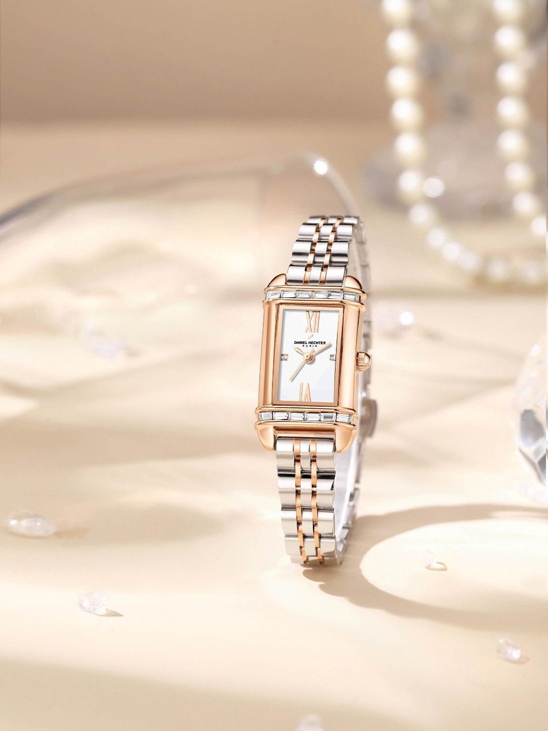Daniel Hechter Women Dial & Stainless Steel Straps Analogue Watch-image-9