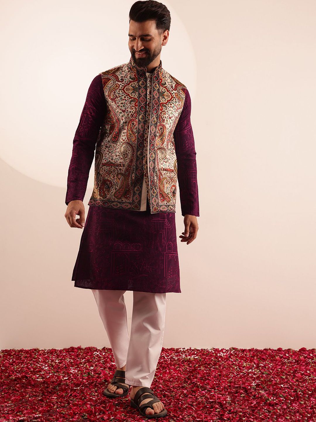 SOJANYA Men Ethnic Motifs Regular Knee Length Kurta with Pyjamas-picture-19