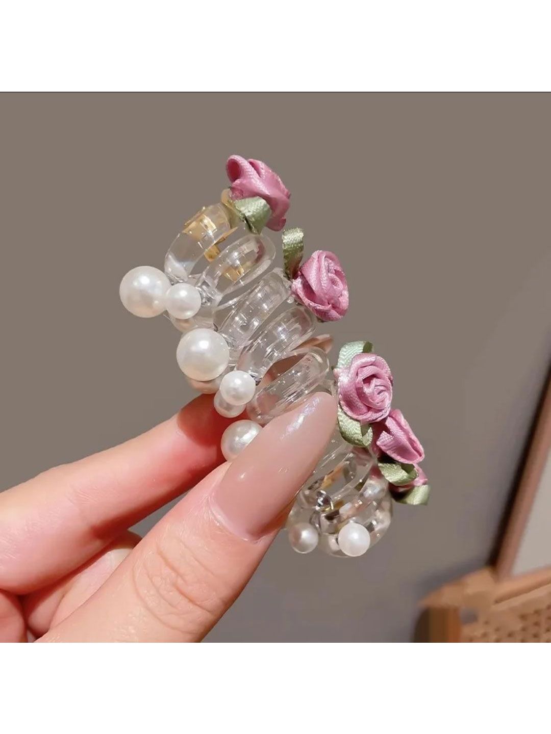 Ziory Girls Set of 2 Floral Designed Ponytail Holders