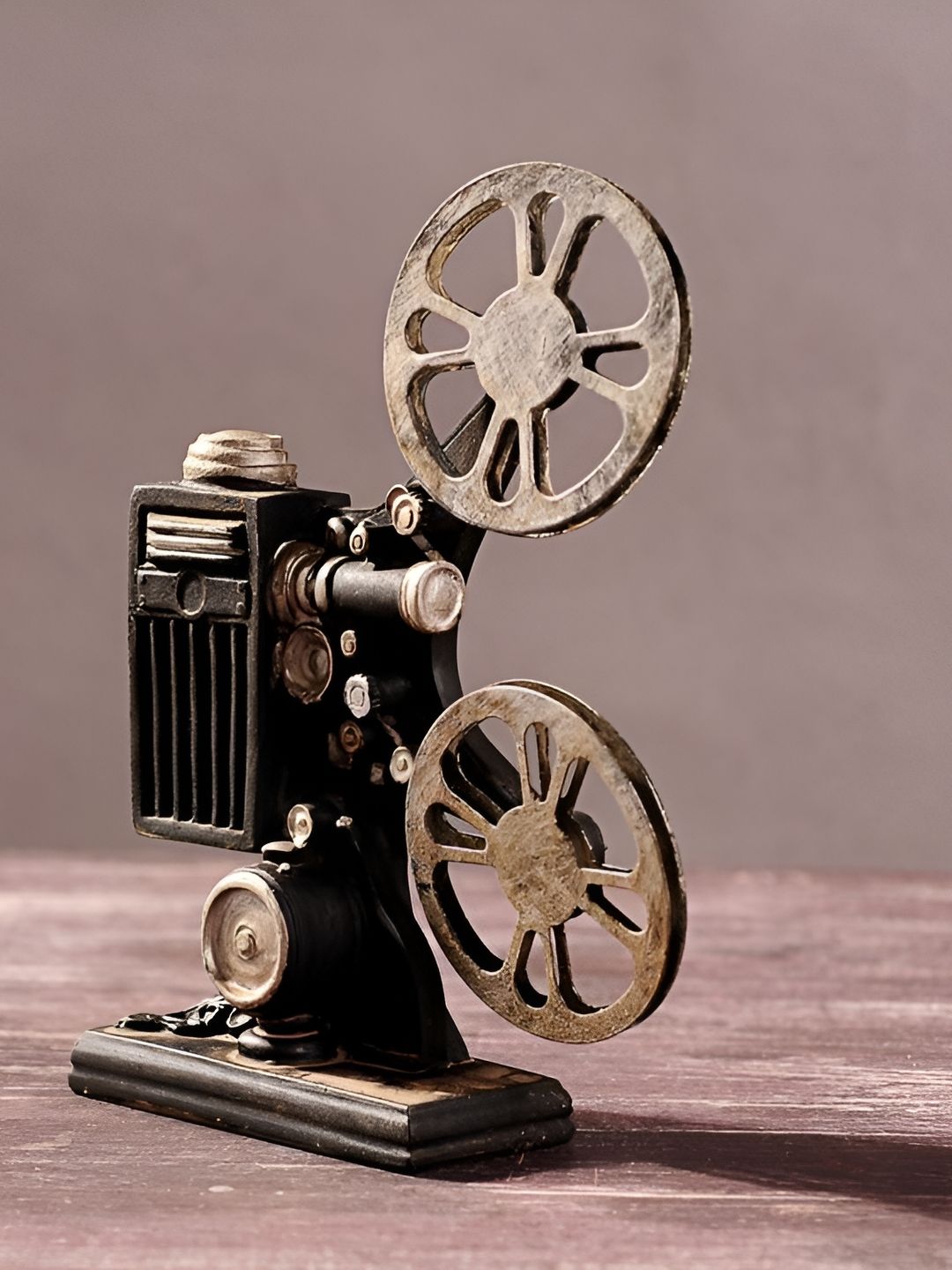 Spiaty Black Charming Mini Retro Vintage Movie Projector Curio Showpiece-image-31