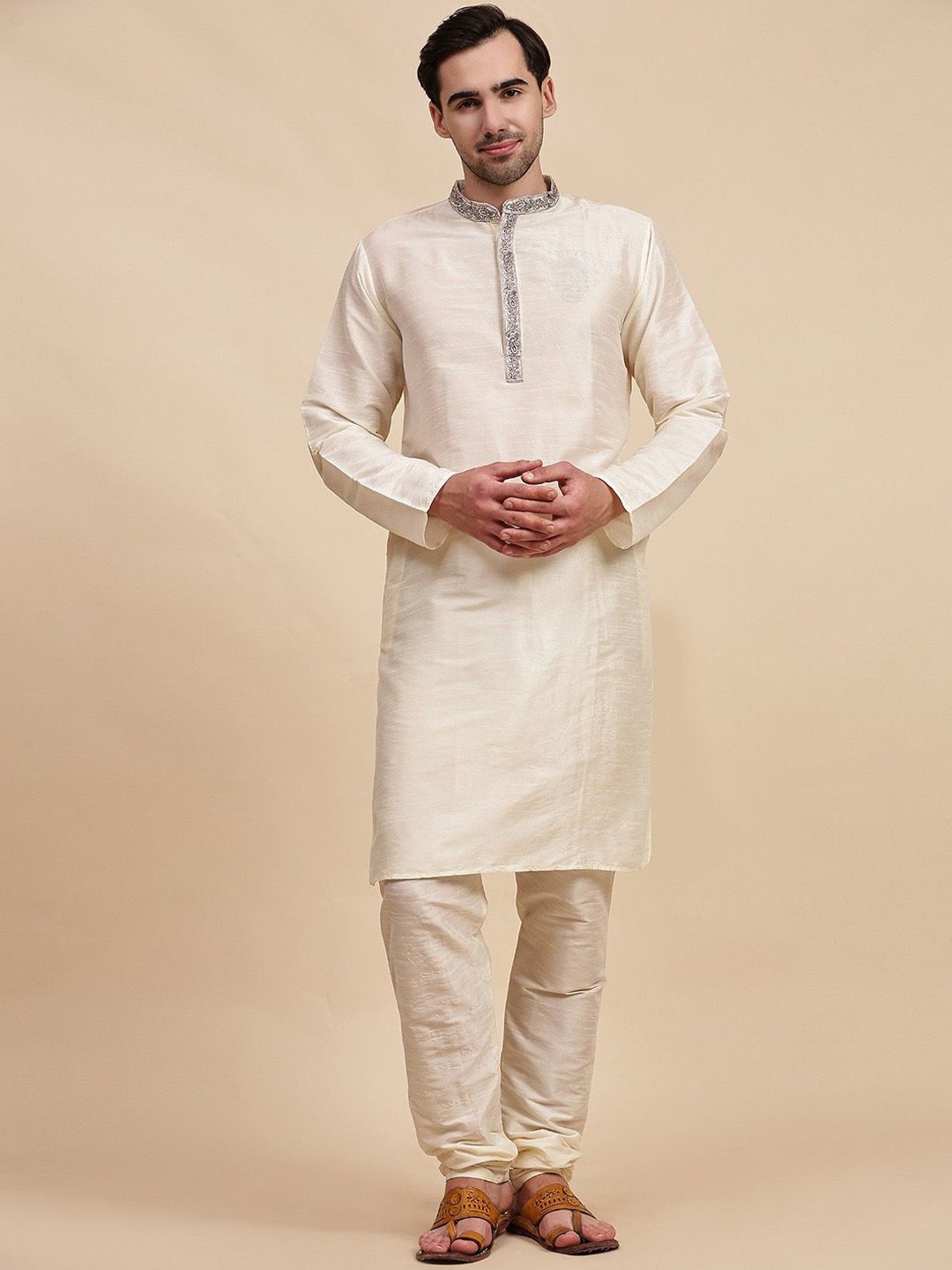 Moda Rapido Men Ethnic Motifs Embroidered Regular Thread Work Kurta with Pyjamas-image-10