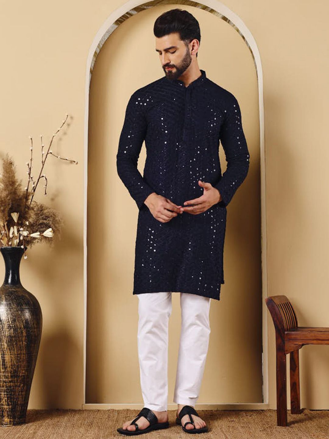 Shiv Leela Men Embroidered Chikankari Kurta-picture-16
