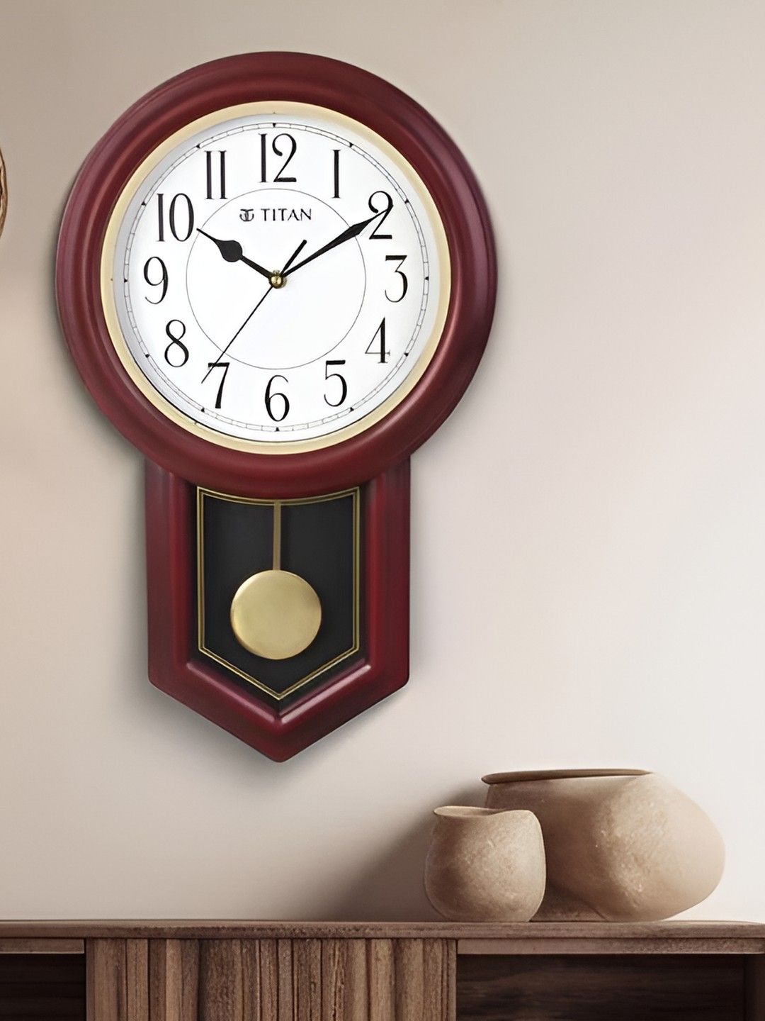 Titan Classic White & Brown Round Shaped Wall Clock With Chime