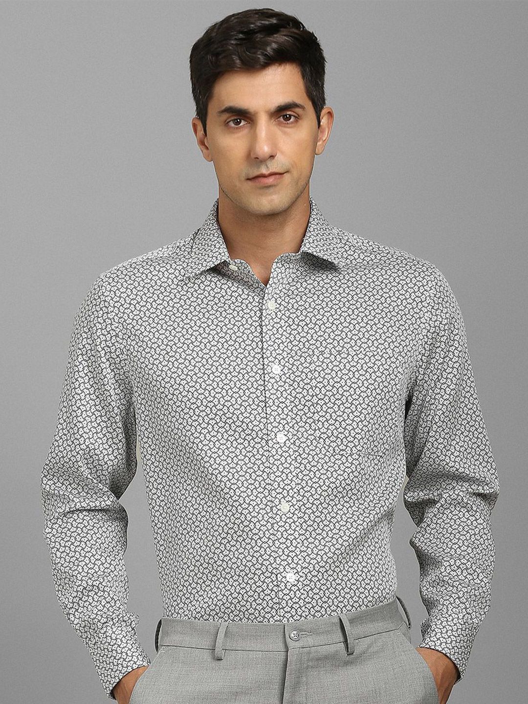 Louis Philippe Geometric Printed Spread Collar Slim Fit Cotton Shirt-picture-11