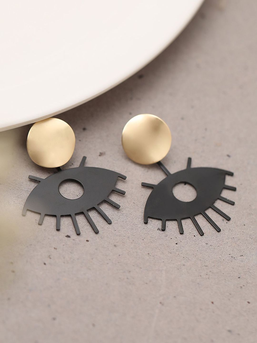 DressBerry Gold-Plated Contemporary Drop Earrings-picture-38