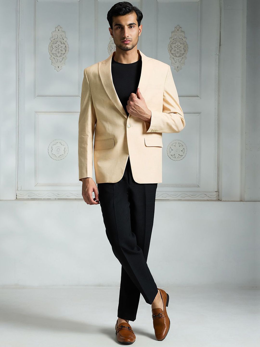 Rivaar By Rocky Star Men Self-Design Single Breasted Blazer-picture-14